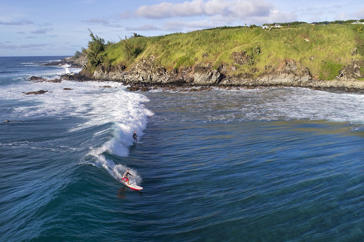 10 Best Surf Spots in Hawaii